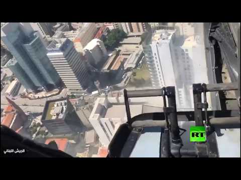 شاهد الجيش اللبناني يناشد المواطنين البقاء في منازلهم عبر مكبرات الصوت