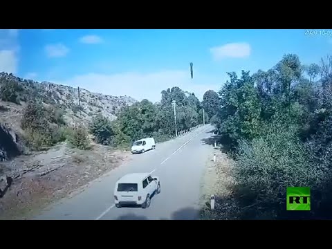 تدمير جسر يربط بين أرمينيا وقره باغ من قبل سلاح الجو الأذربيجاني