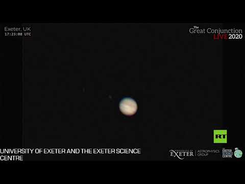 باقتران عملاقي الغاز المشتري وزحل شاهد العالم يشهد ظاهرة فلكية نادرة